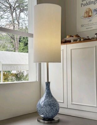 Floor lamp 1